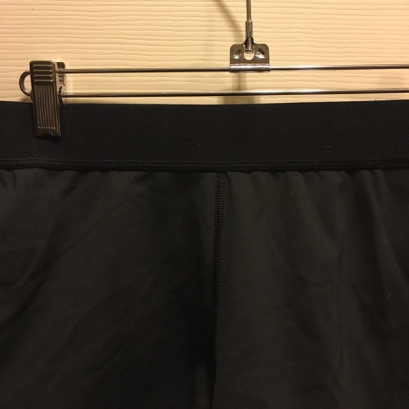 Adidas Medium Compression TechFit Shorts - Picture 4 of 5